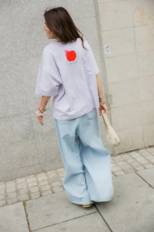 T-SHIRT LAVENDER APPLE HEART