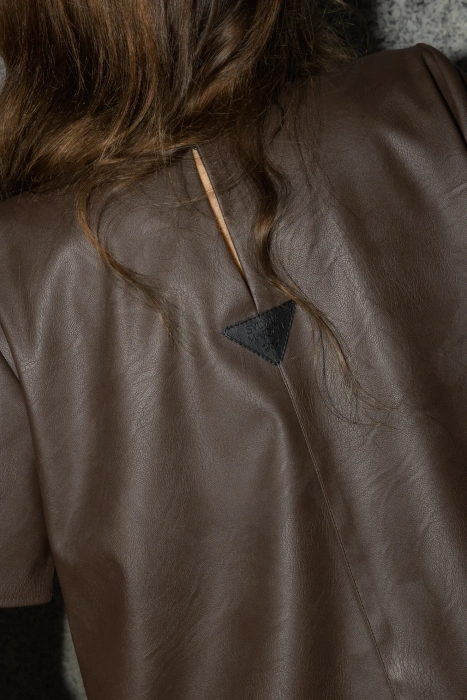 BLUZKA ECO-LEATHER BROWN