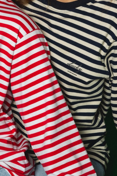 LONGSLEEVE CREAM LUCKY