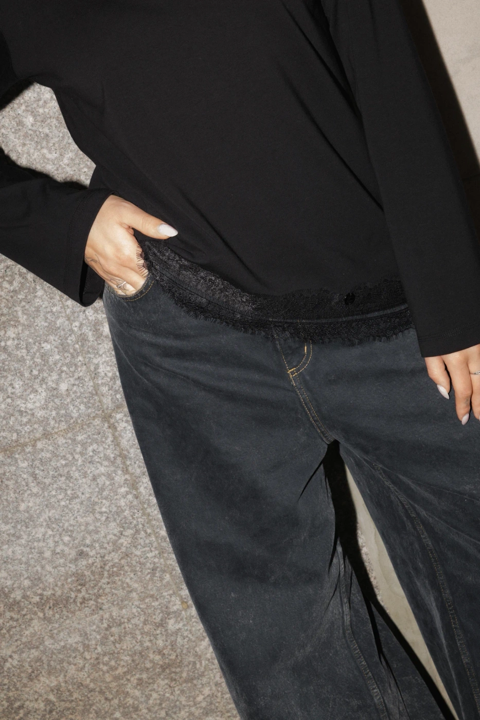 LONGSLEEVE CLASSIC BLACK KORONKA