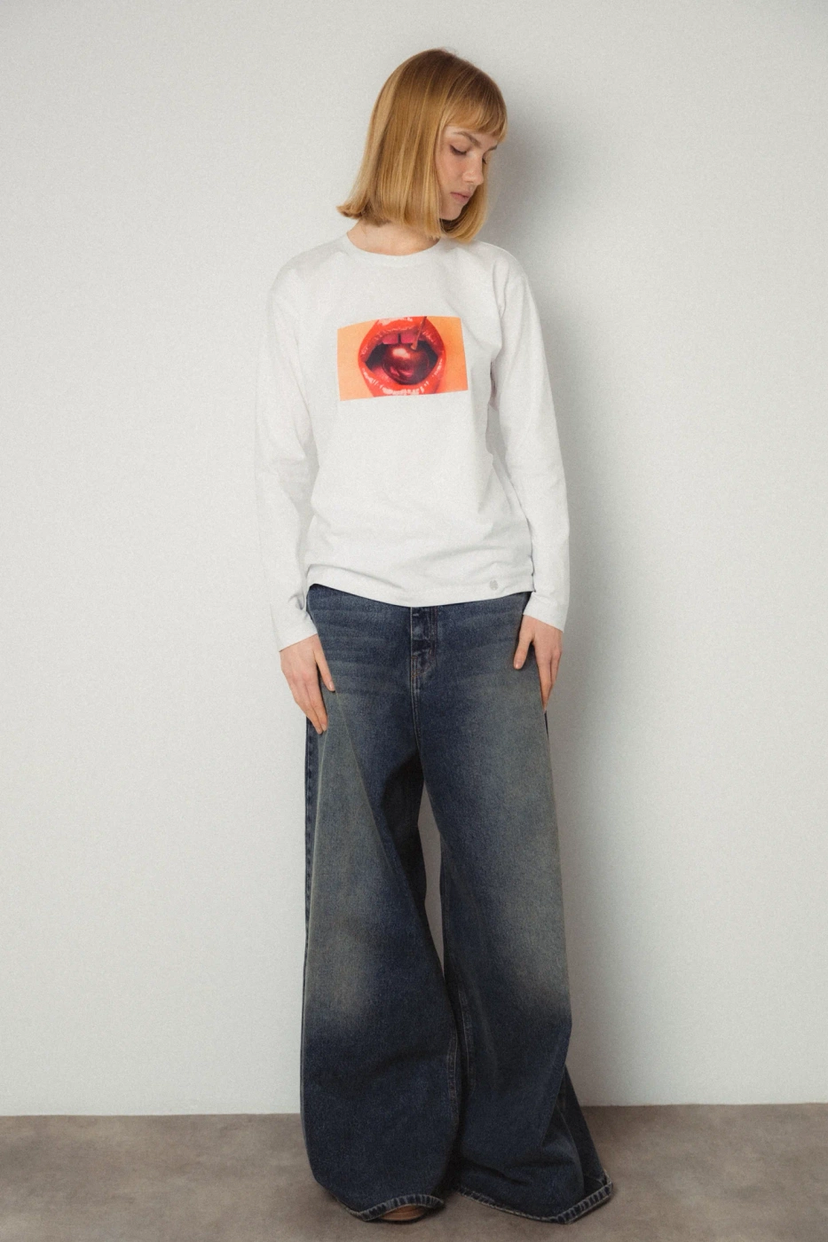 LONGSLEEVE REDLIPS WHITE