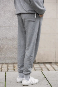 SPODNIE MELANGE JOGGERS DRESY