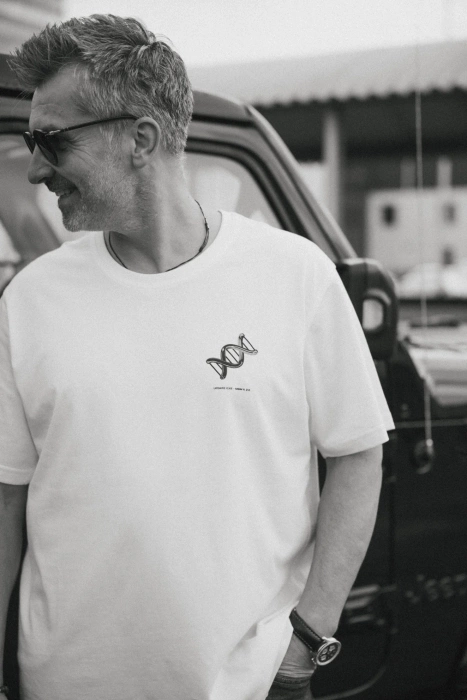 WHITE T-SHIRT MBM DNA