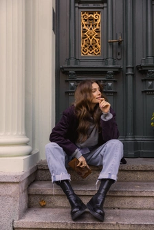 MARYNARKA RAVEN SZTRUKSOWA ŚLIWKA