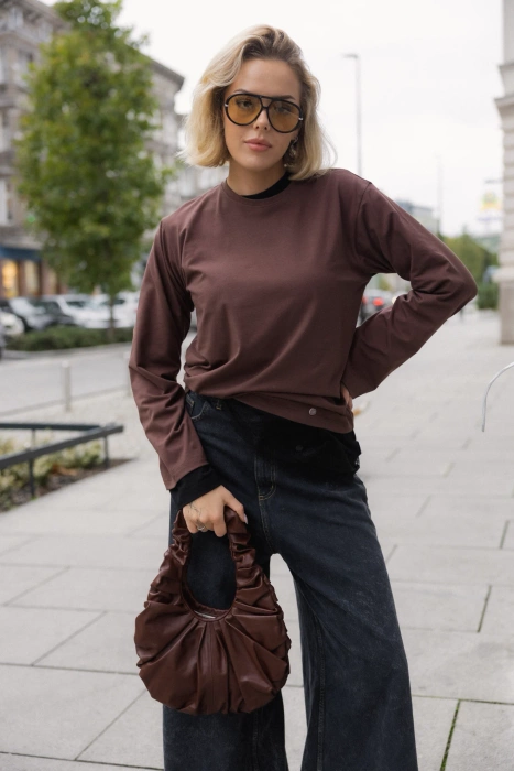 LONGSLEEVE BROWN CHOCO